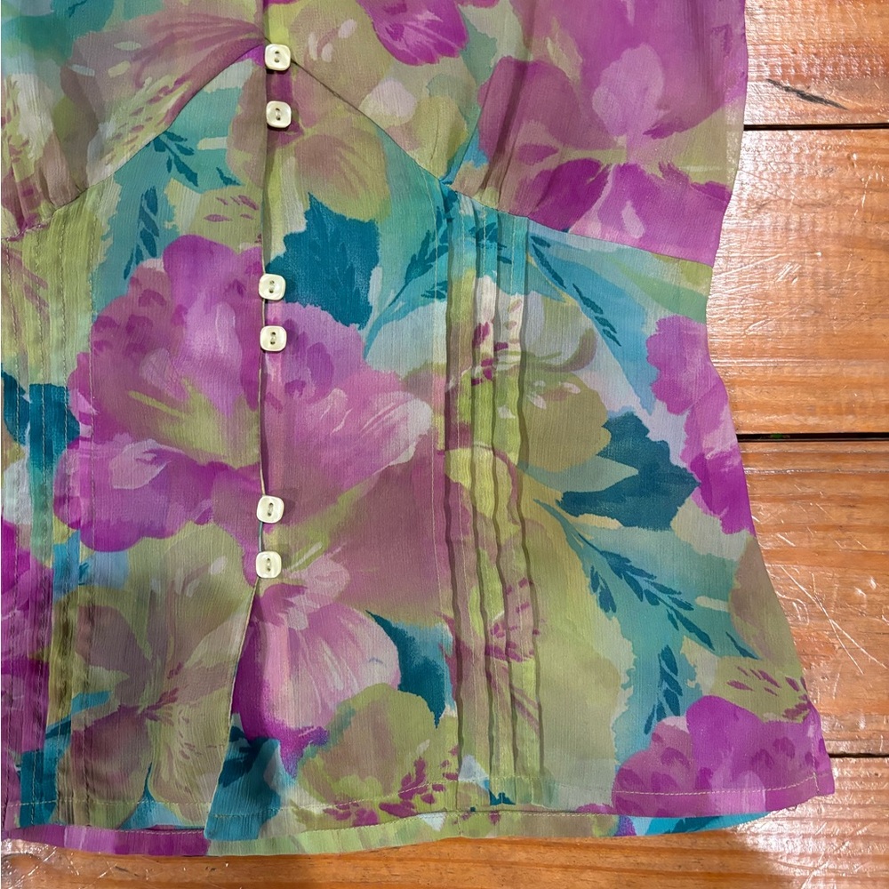 (685)—FREESTYLE TOP— - Picture 2 of 6